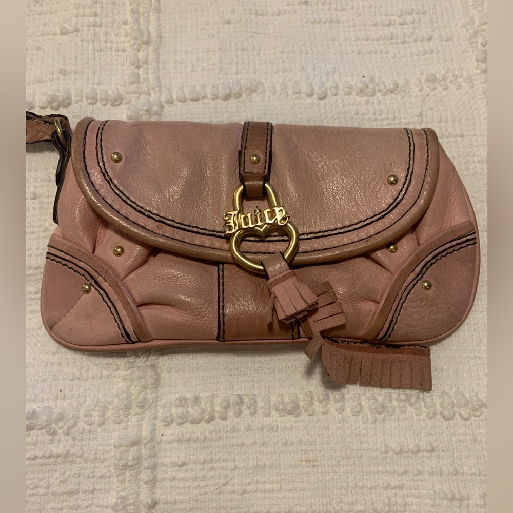 Juicy Couture wrist wallet pink